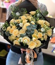 Букет цветов из:  Розы и Лизиантусы #REPLACE_PRED# Садовом Республика Дагестан